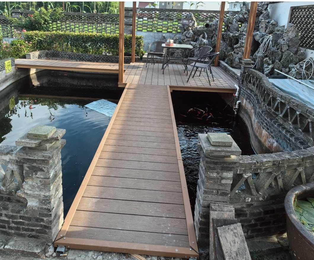 China outdoor composite decking floor